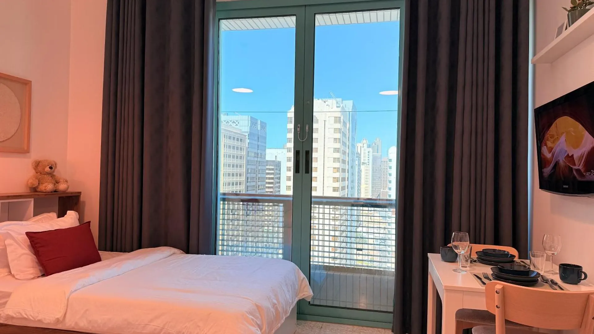 منزل للإقامة One Guest Place Twin Room With Shared Toilet أبو ظبي